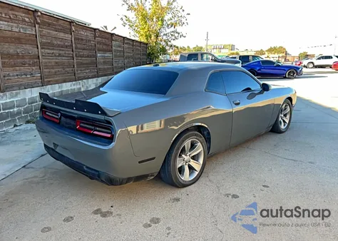 2019 Dodge Challenger R/T from USA, damaged, VIN 2C3CDZBT0KH557099